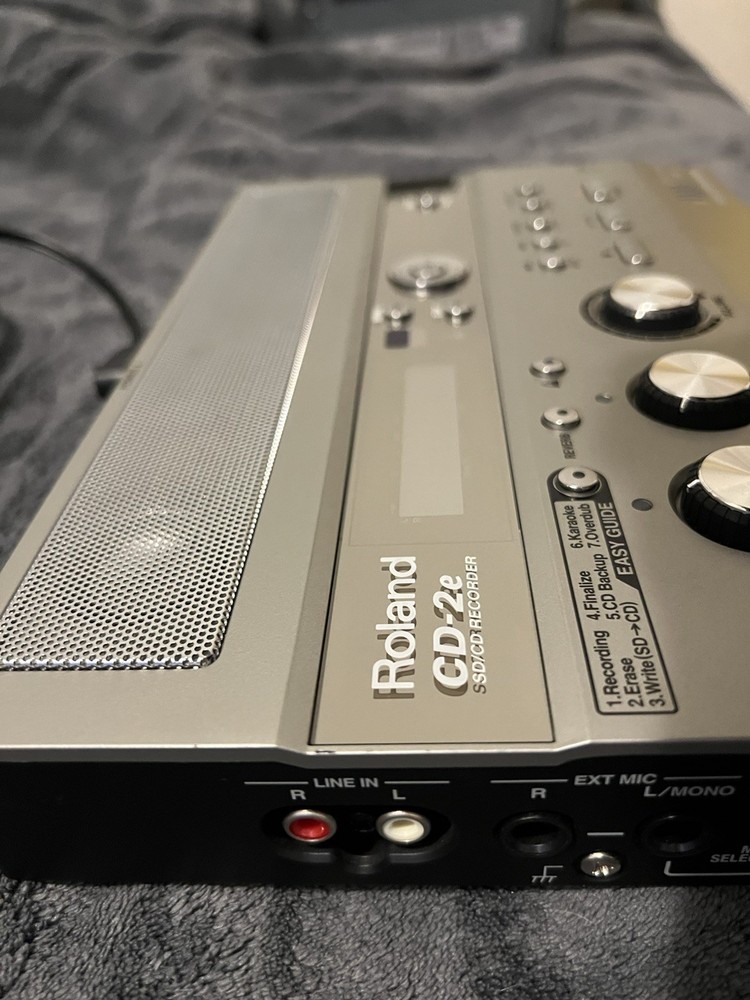 Roland CD-2E SD/ CD Recorder Digital Recording Working Used