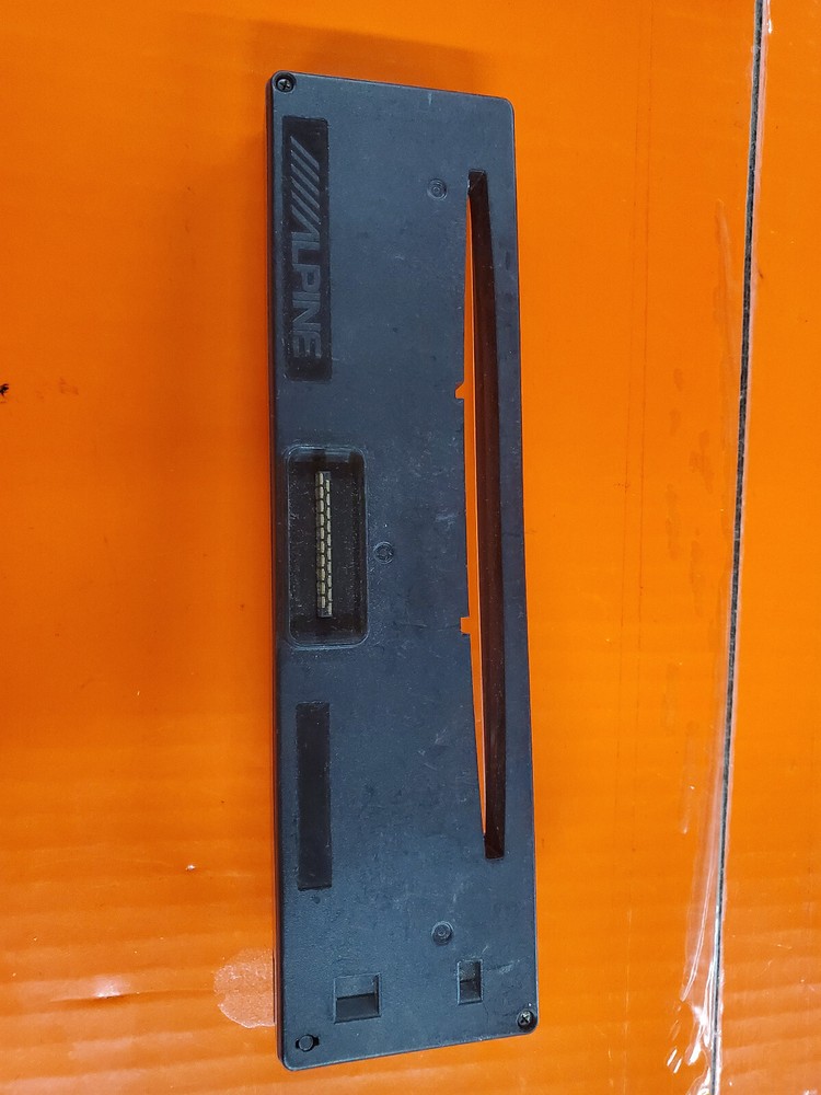 ALPINE CDE-134HD FACEPLATE