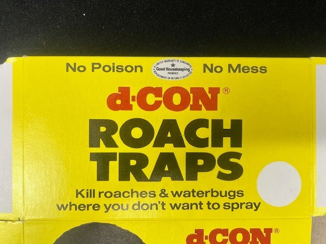1970's Muhammad Ali " d-Con ROACH TRAPS Box (Box Only - NO Traps)