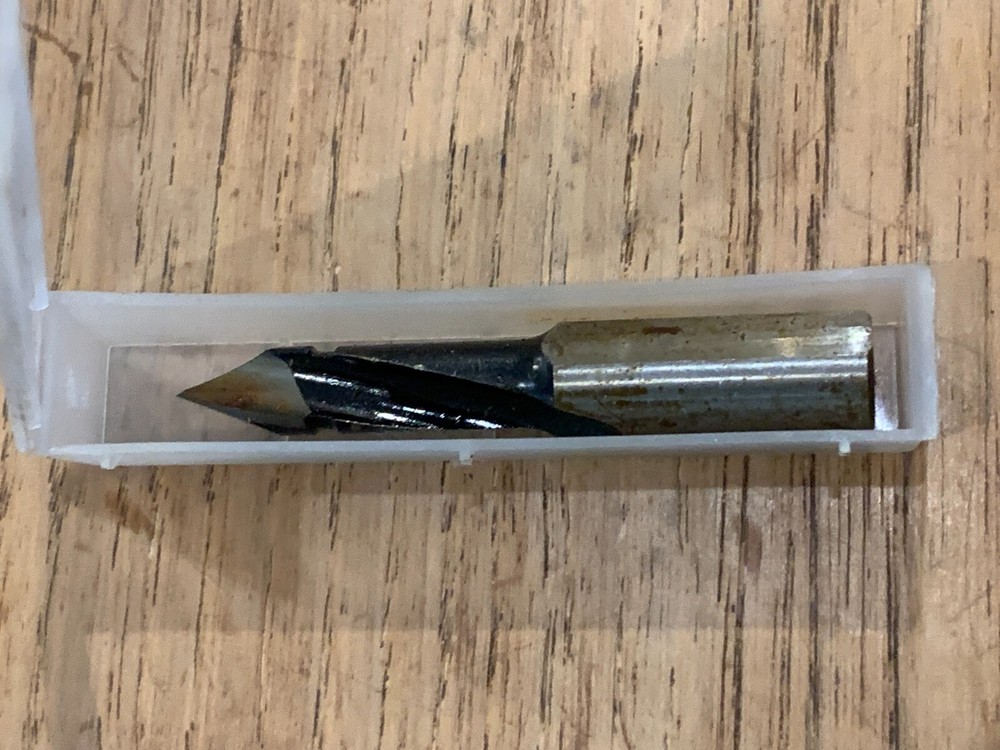 Freud TH80057R 8 mm Through Hole Bit - RH