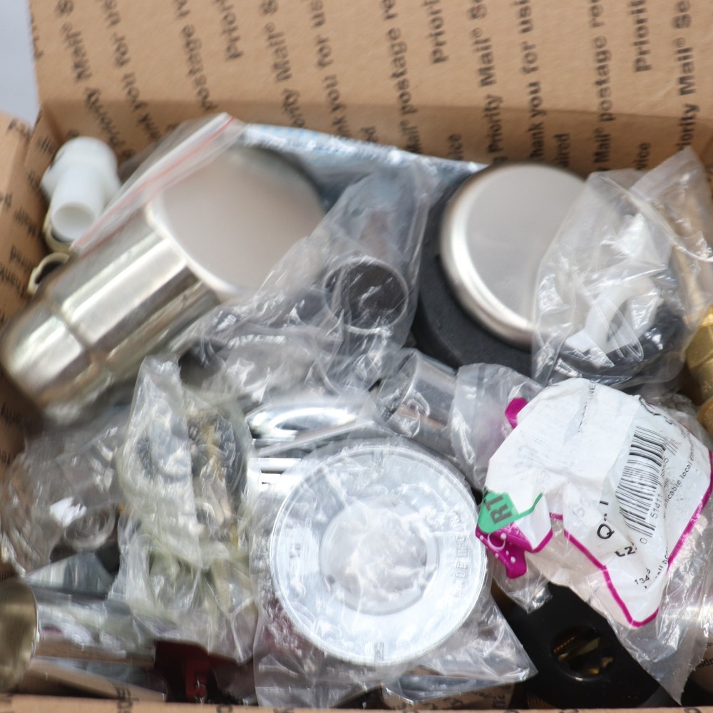 Assorted Bathroom Hardware 11.7LBS