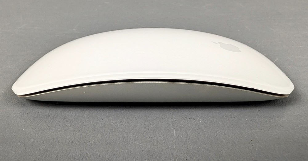TESTED Apple A1296 Wireless Tactile/Multi-Touch Mouse w/Batteries - MB829LL/A