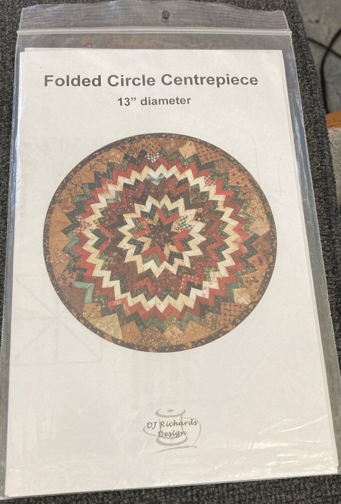 Rare DJ Richards Design FOLDED CIRCLE CENTREPIECE Quilt 2006 pattern only