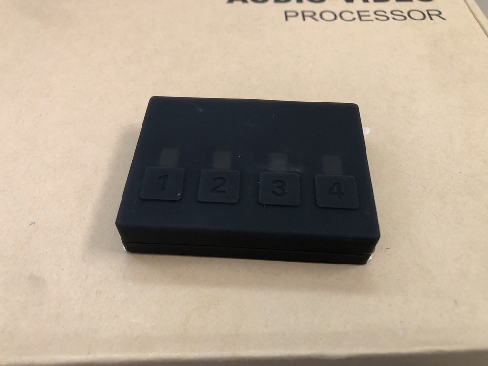 4x1 4K HDMI USB KVM SWITCH