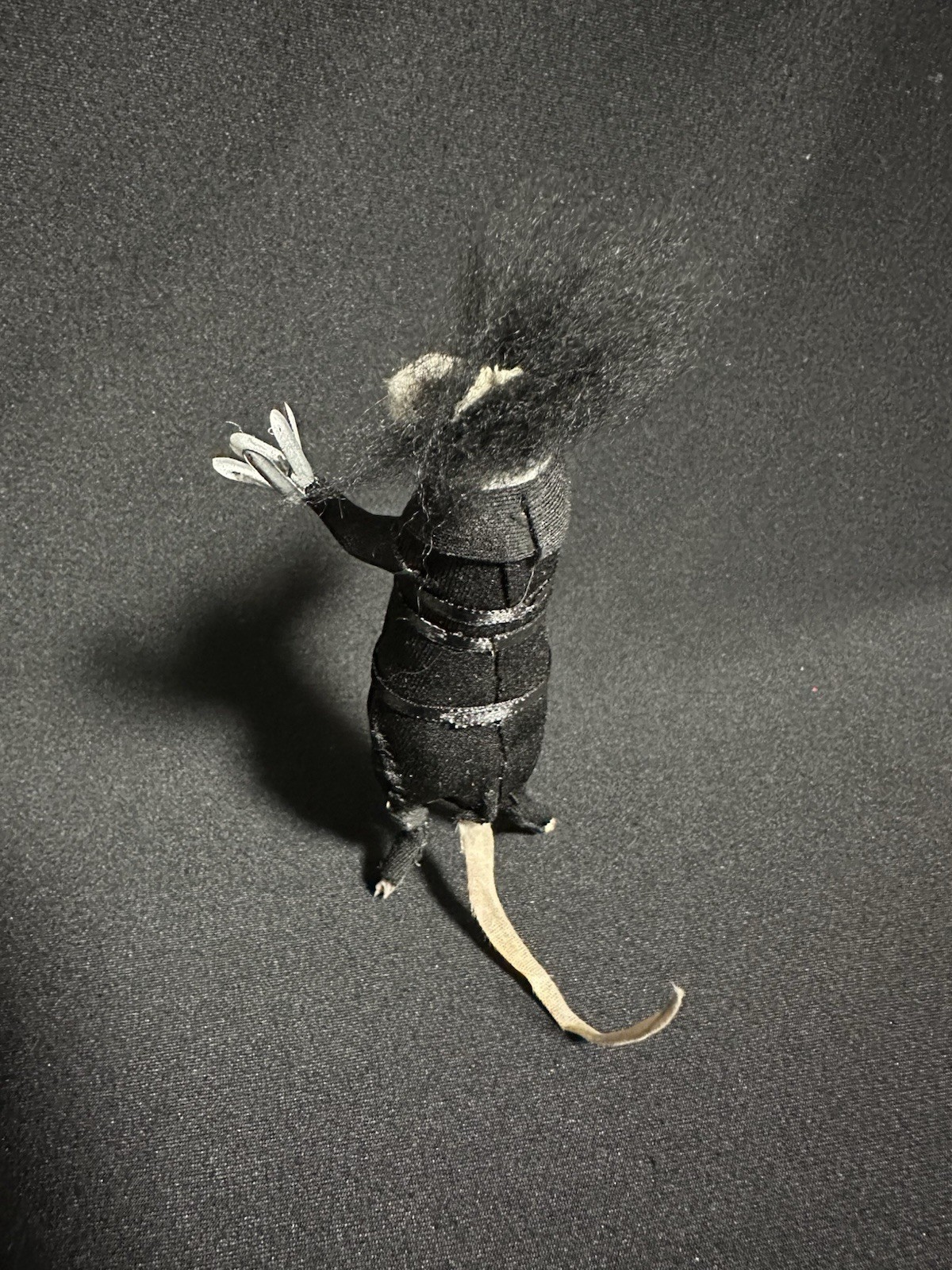 Taxidermy Mouse Edward Scissorhands Mouse Oddities Curiosities Taxidermy Art