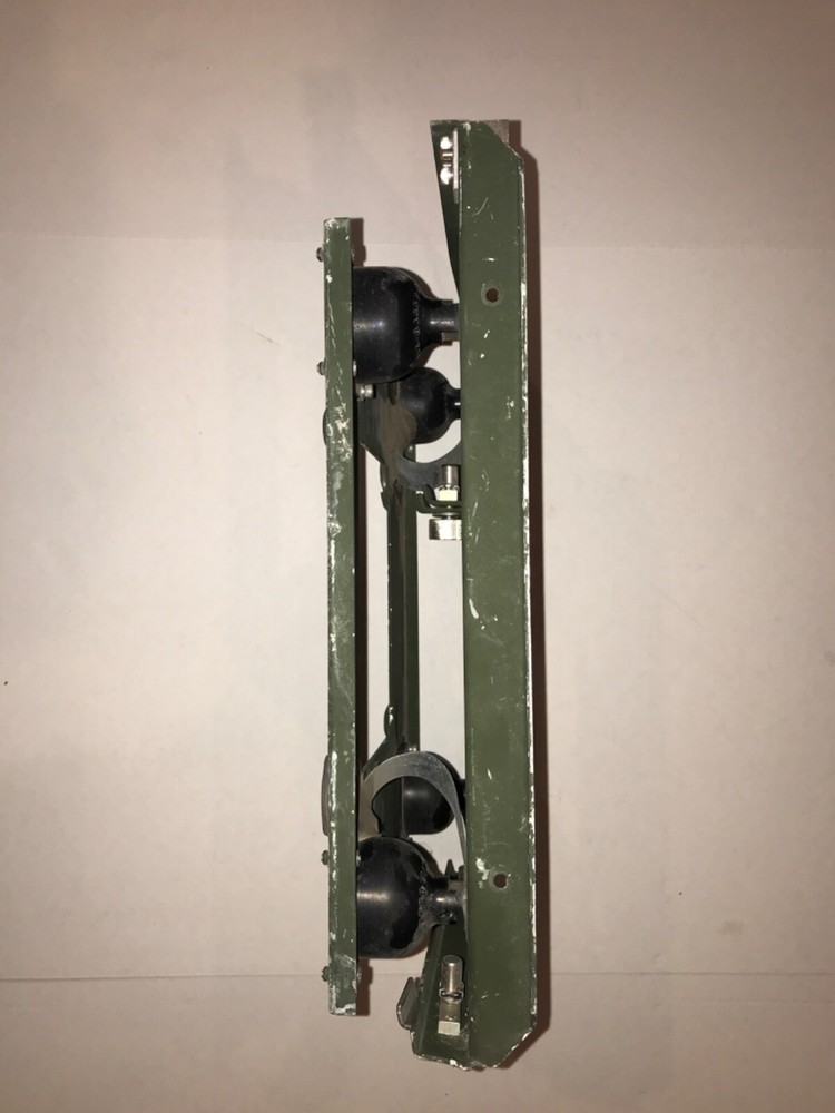 HMMWV Shock Tray