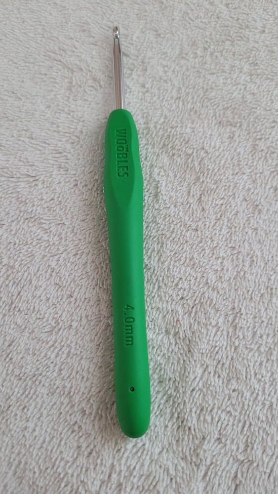 Preowned Serge Wooble Ergonomic Crochet Hook