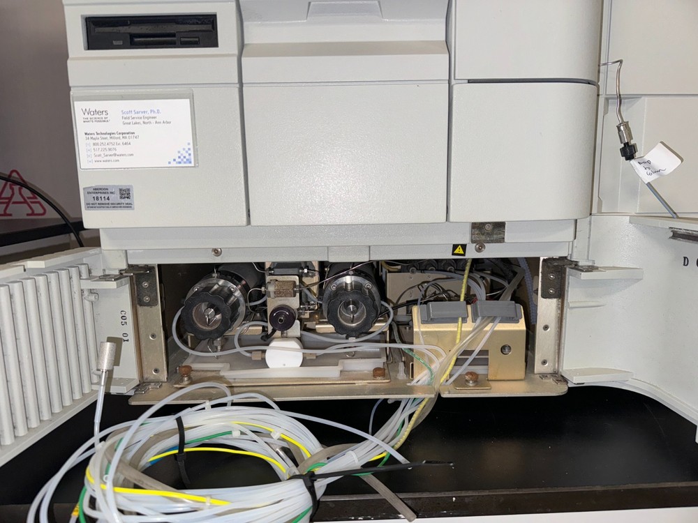 Waters 2695 Separations Module 996 Detector HPLC System #18114