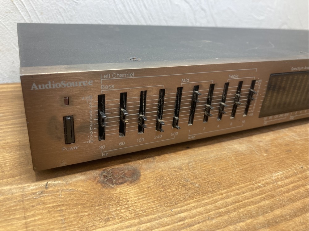 AudioSource EQ Eight Graphic Equalizer Spectrum Analyzer Need New Slider Knobs