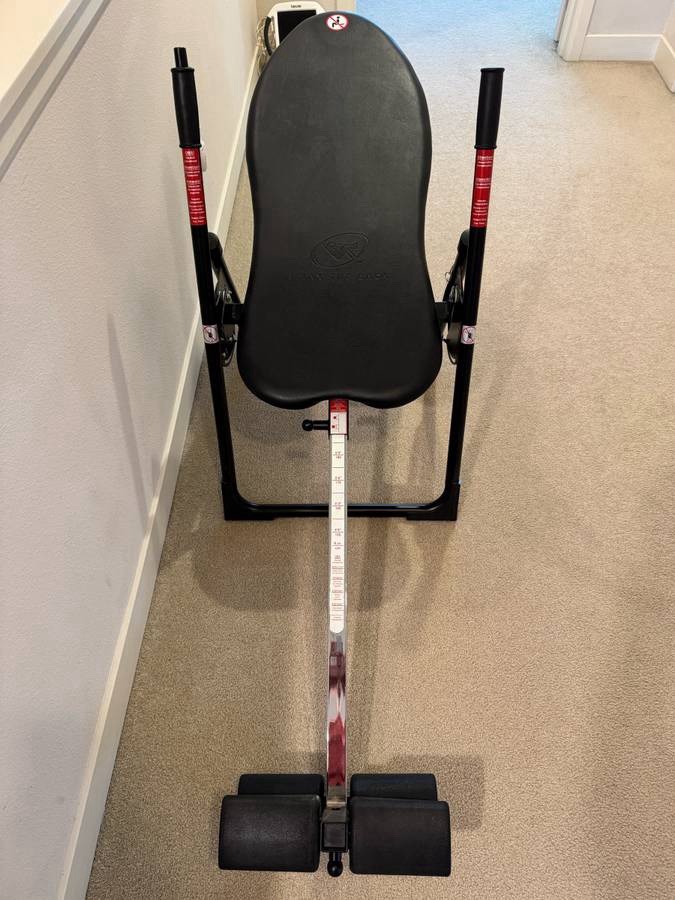 Inversion Table – Gentle Spinal Decompression