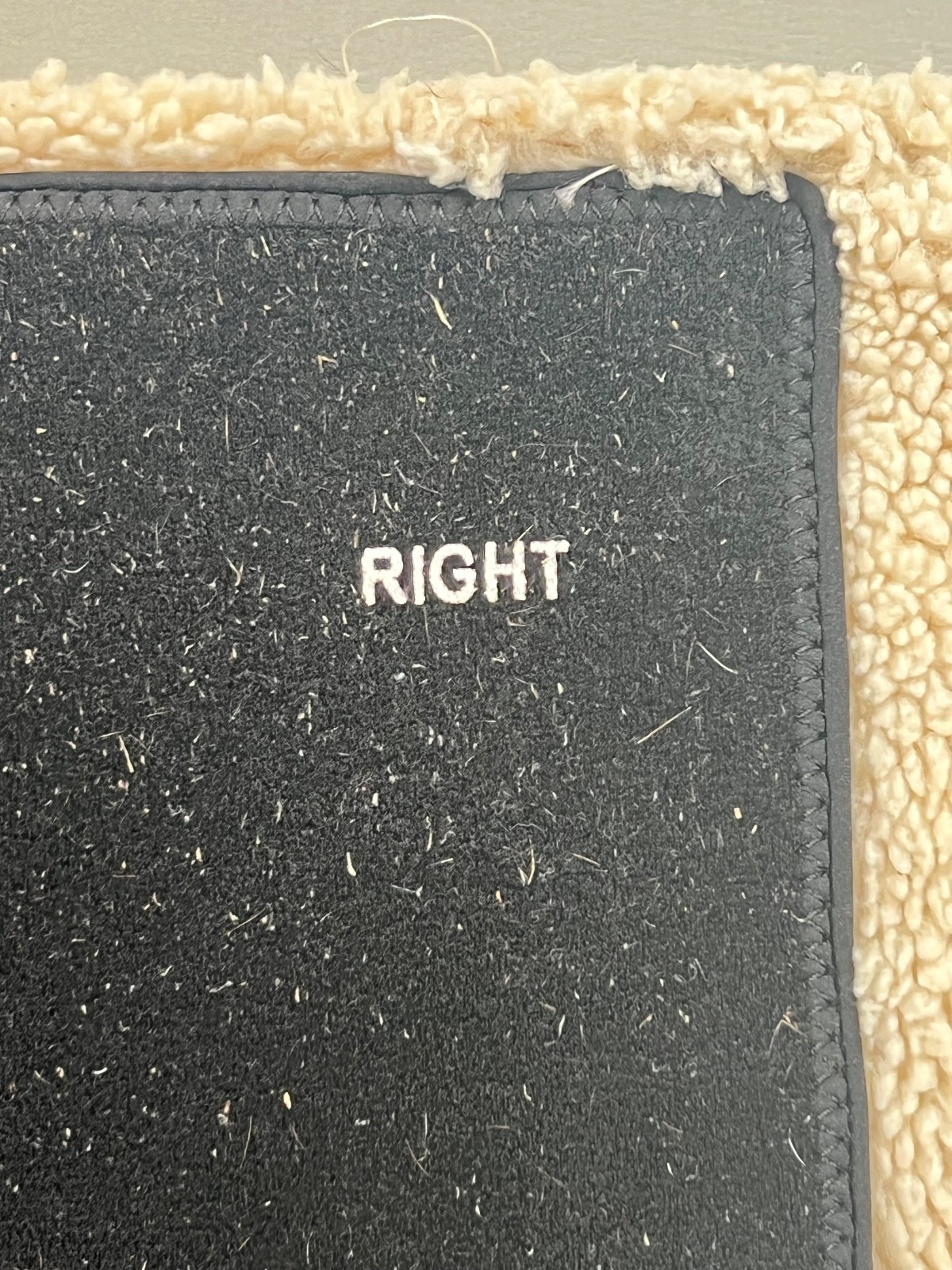 14" Professional's Choice Black VenTech Standing Wraps (Set of 2) - MSRP $130