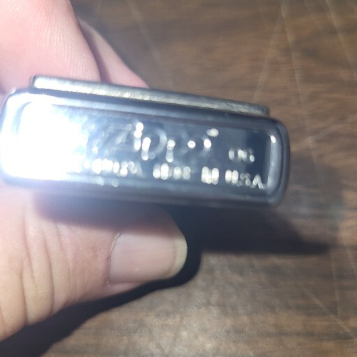 ZIPPO Silver/Black Honor Lighter