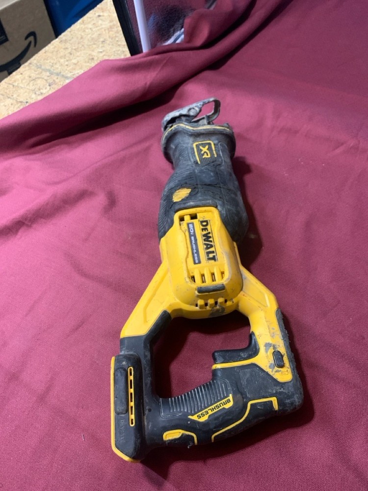 DEWALT DCS382 (PPS025874)