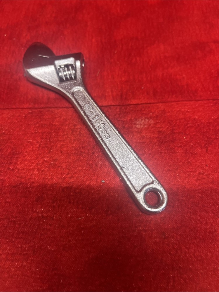 KOBALT 6" ADJUSTABLE WRENCH (27a)
