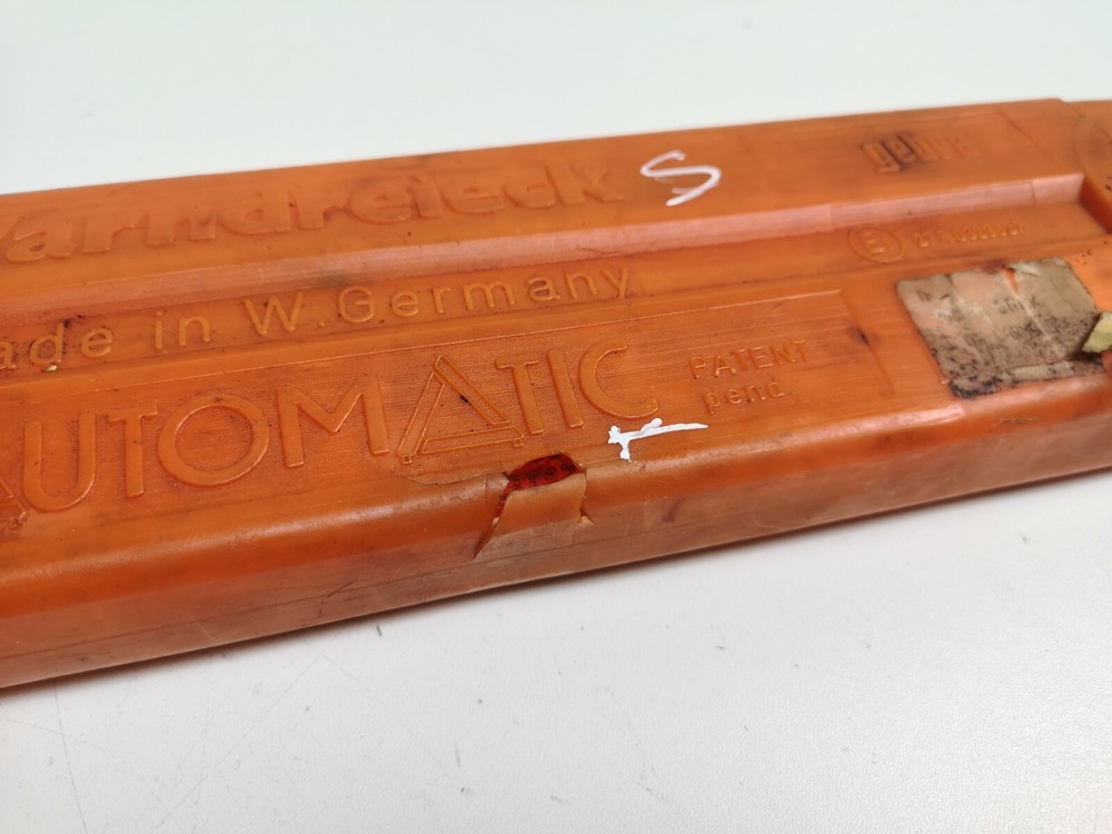 BMW Warning Triangle 27R0323627