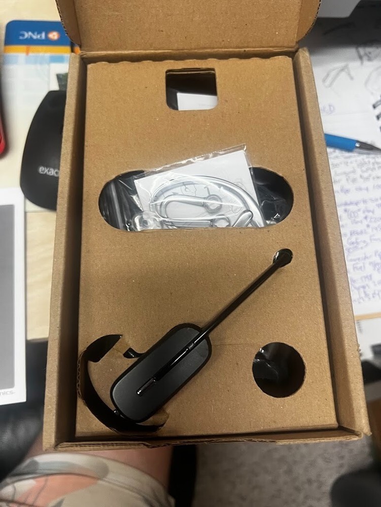 Plantronics CS540 Wireless Headset System PLUS BONUSES - BLACK