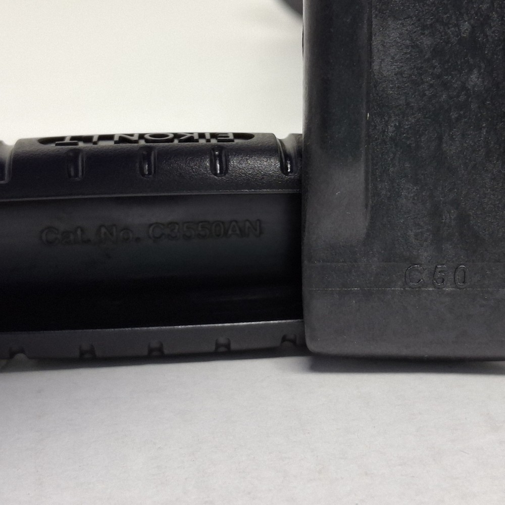 Stryker Eikon LT Illuminated Retractor System