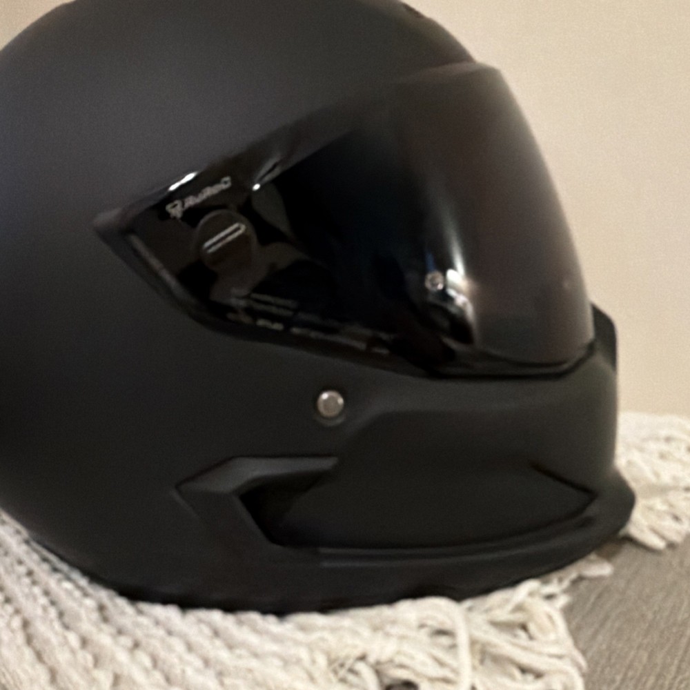 MOTORCYCLE HELMET FULL FACE