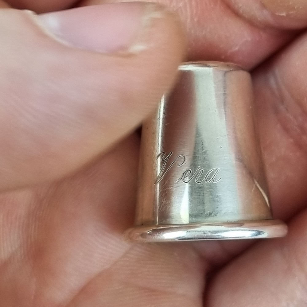 Solid Silver Thimble Inscribed "Margaret Vera" Birmingham 1987 Wilkinson
