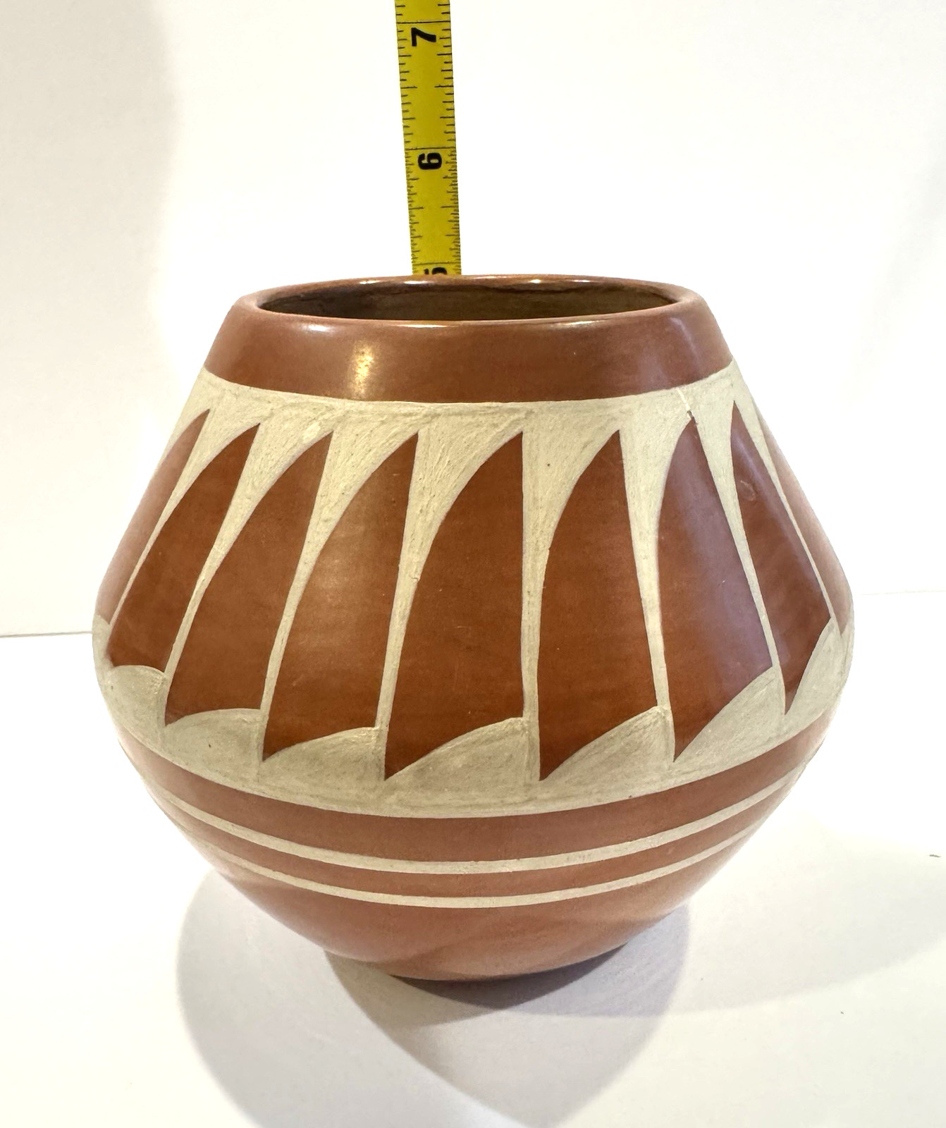 VERY FINE Albert & Josephine Vigil Red Pottery Vase San Ildefonso Pueblo 6"