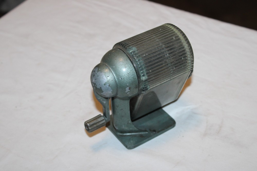 Vintage Dixon Pointer Pencil Sharpener No 15 Translucent Hopper USA