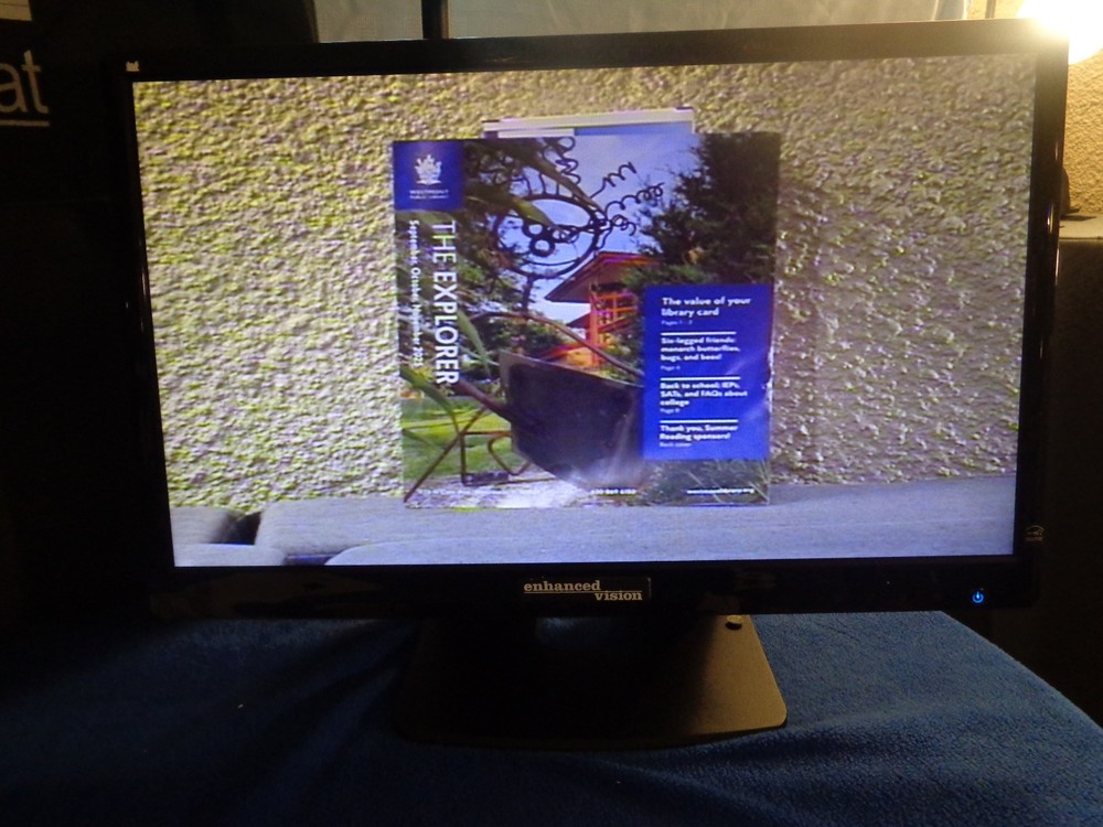 Enhanced Vision Acrobat LCD 24" With Remote And Case