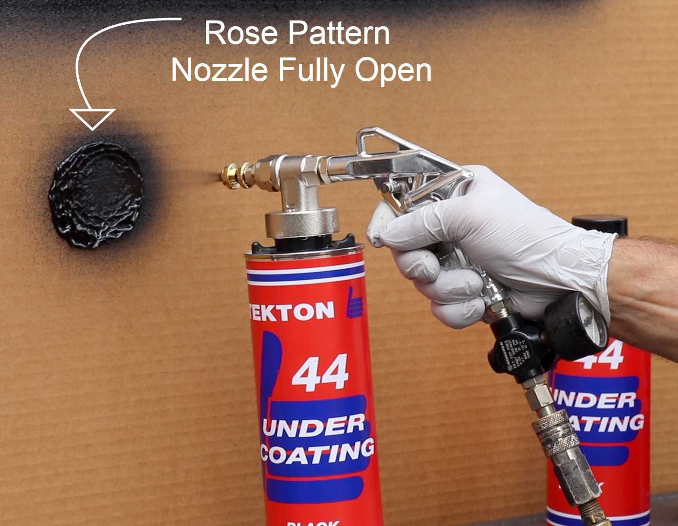Undercoating Kit Includes Spray Gun with Adjustable Nozzle BONUS 7" Wand