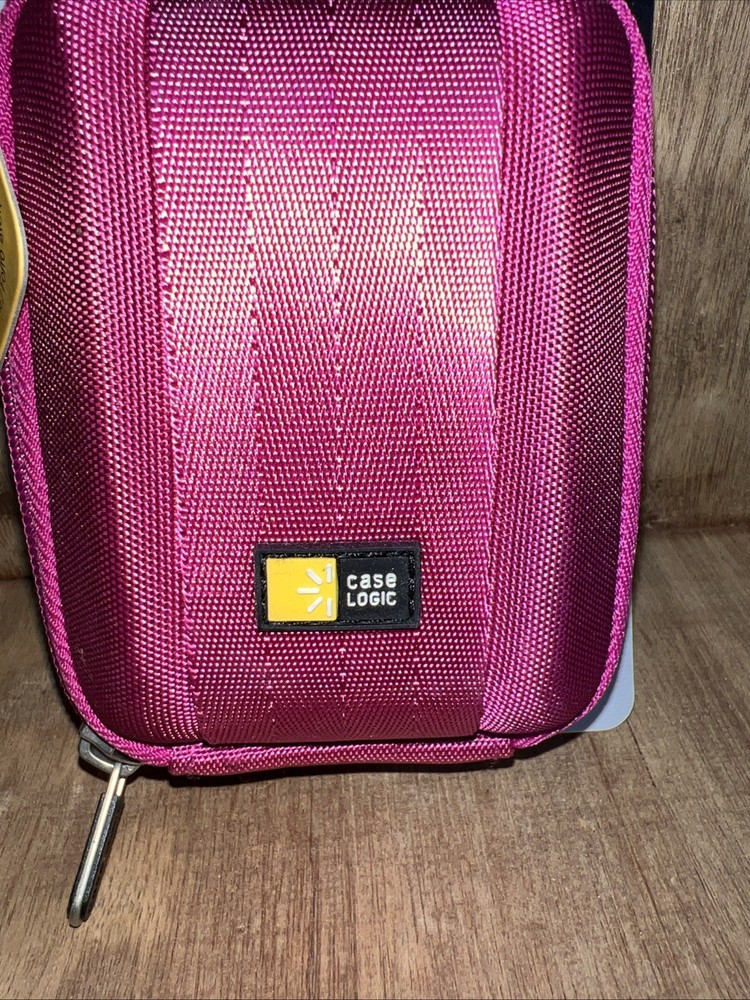 Case Logic QPB-201 Polyester in PINK Compact Camera Case Camera