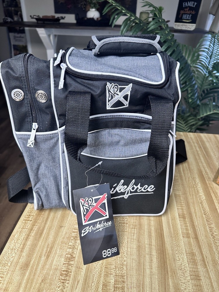Bowling Ball Bag strikeforce nwt