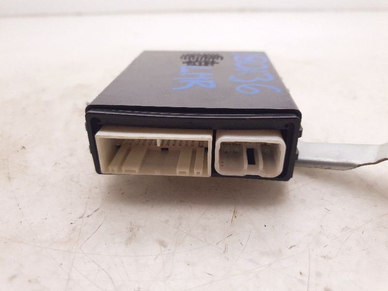 97-00 LEXUS LS400 MULTIPLEX NETWORK CONTROL MODULE CHASSIS ECM ASSEMBLY