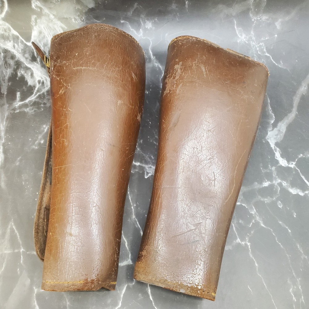 US MILITARY WWII LEATHER CALVARY RIDING CALF GUARDS GAITERS LEGGINGS