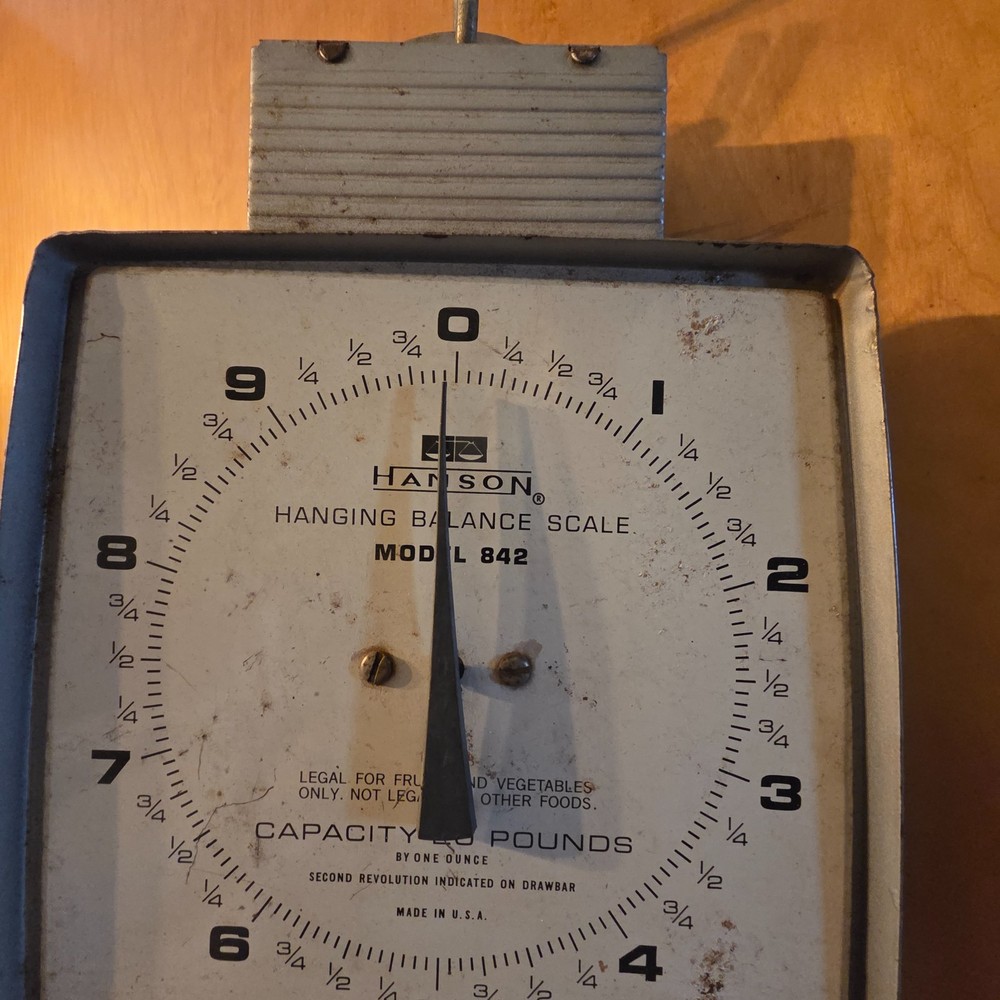 VINTAGE HANSON HANGING SCALE MODEL 842 RUSTIC KITCHEN