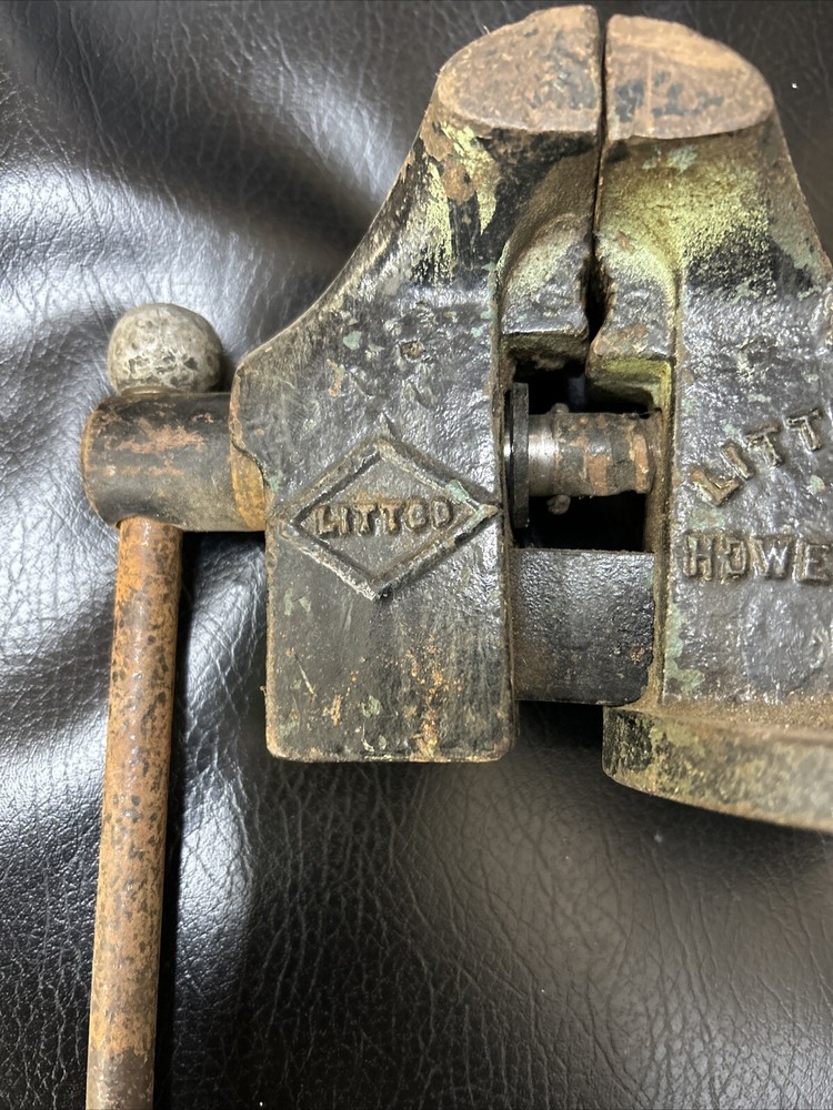 Vintage Litto Vise