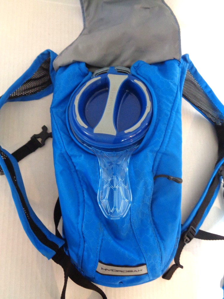 CamelBak HydroBak w/ 1.5 L Reservoir Bladder Blue Hydration Pack
