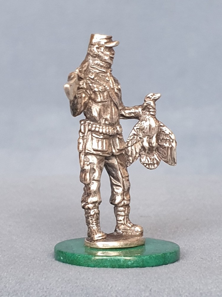 Hunter. Rifle. Game. Sterling silver 925. Height 45 мм.