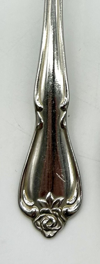 13 Pc Lot 1881 Rogers Stainless Oneida Flatware Arbor Rose Flatware Spoon Fork