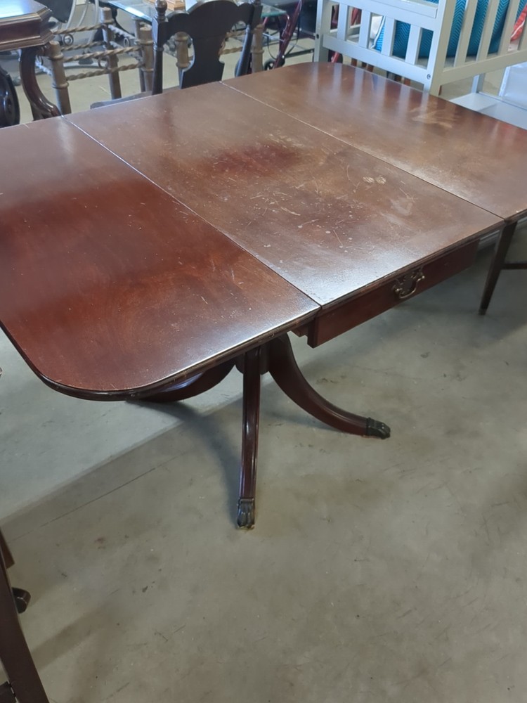 Duncan Phyfe Dining Room Dropleaf Table