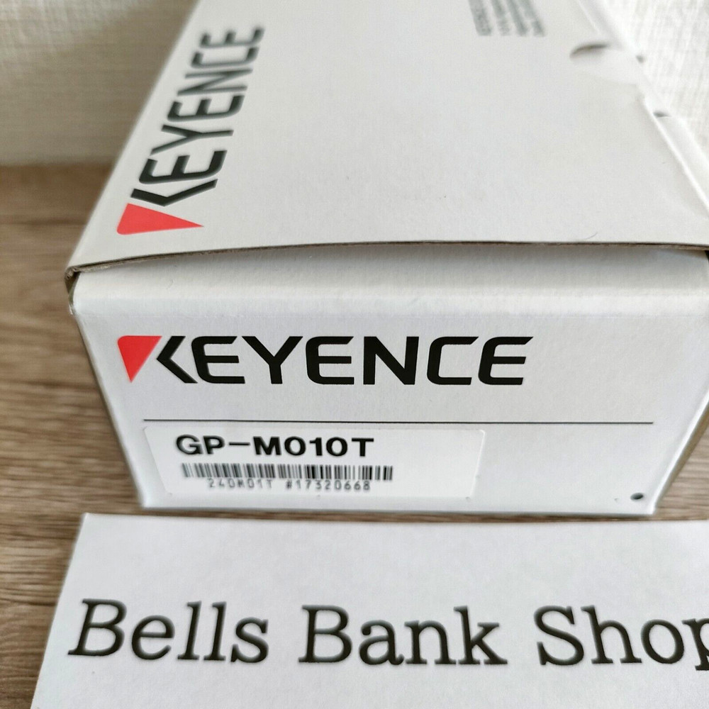 Keyence Pressure Sensor GP-M010T NEW