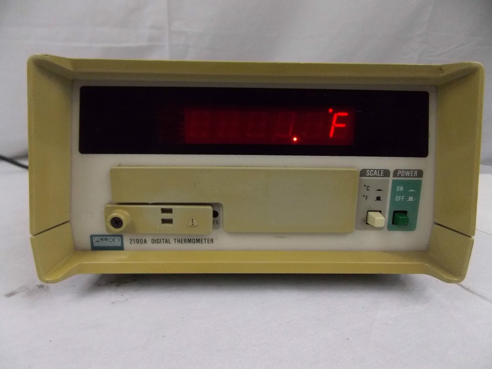 FLUKE 2190A DIGITAL THERMOMETER