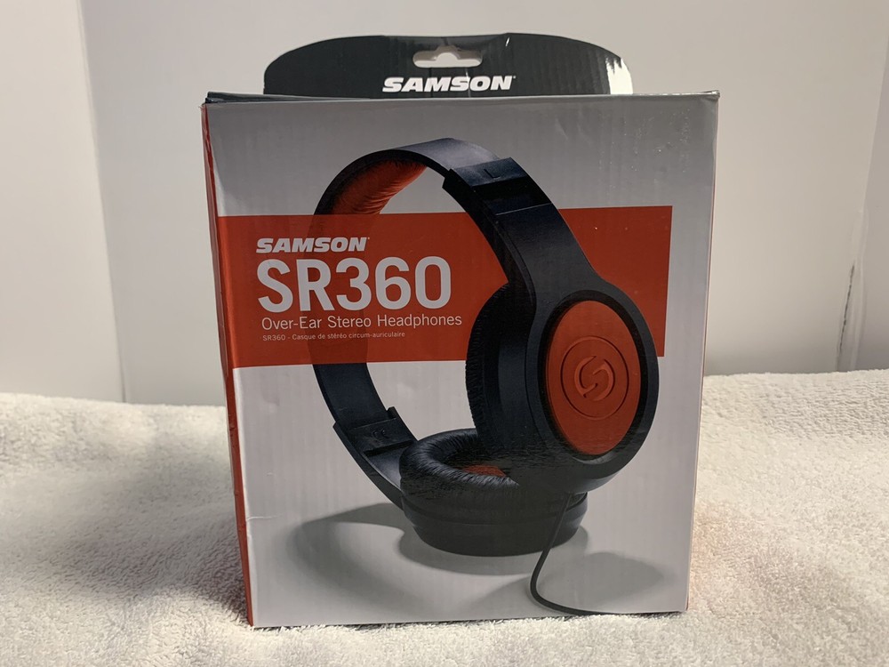 Samson SR360 Over Ear Dynamic Stereo Headphones Headset Wired