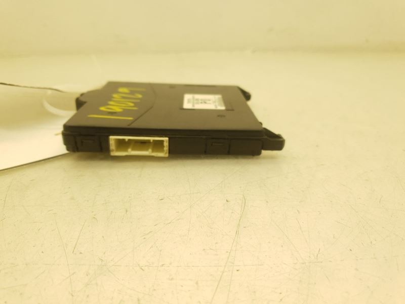 12-14 TOYOTA YARIS MULTIPLEX NETWORK BODY CONTROL MODULE ECM ASSEMBLY