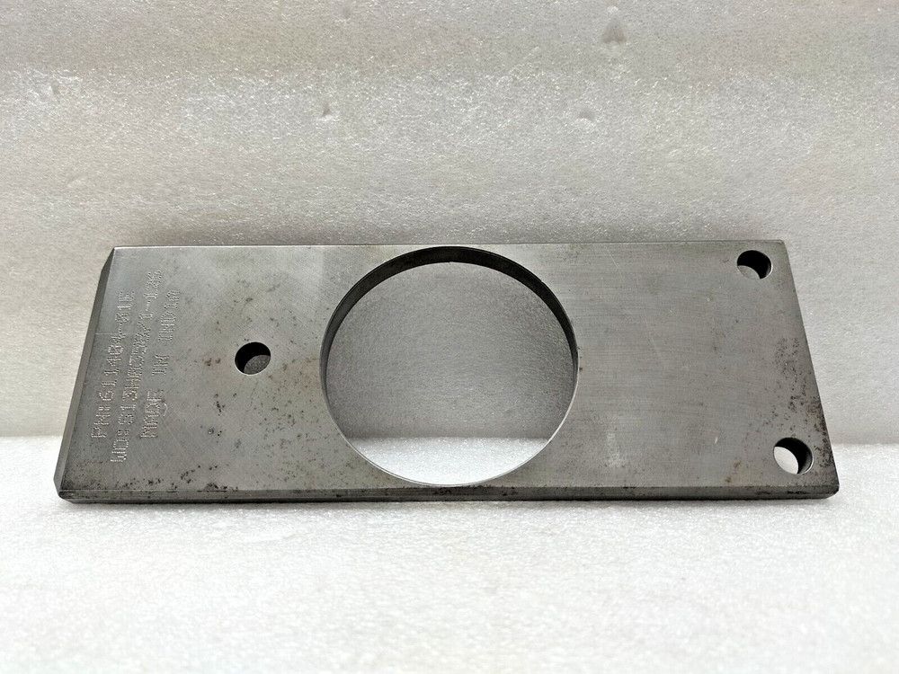 611404-01E RETAINER PLATE FOR CHOKE & KILL MANIFOLD