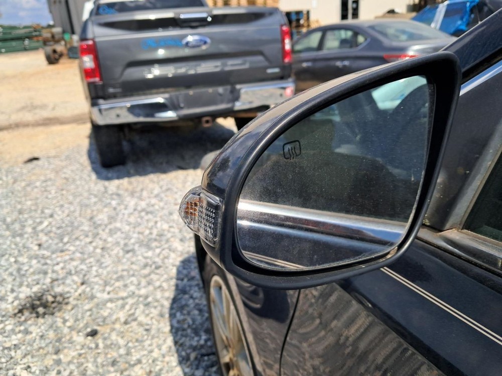 AVALON 2015 Glove Box 4788800