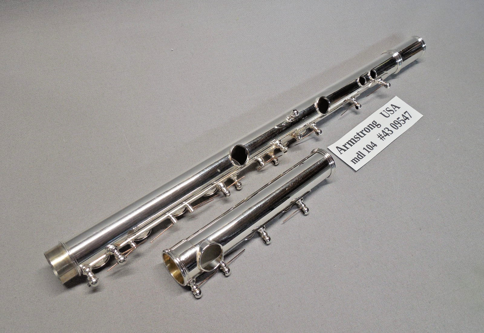 Armstrong 104 Silver Plated Flute w/ Case New Pads Polished Reconditioned