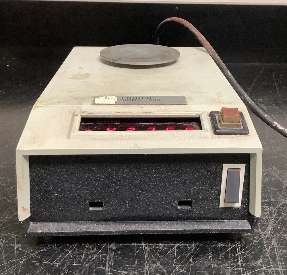 Fisher Scientific Model 300 Lab Scale