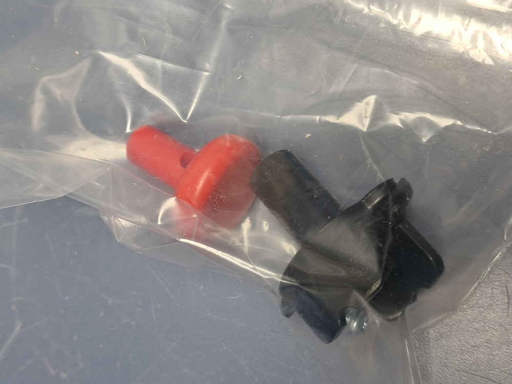 Gatelock Van Medium G4MG1 GVR1757