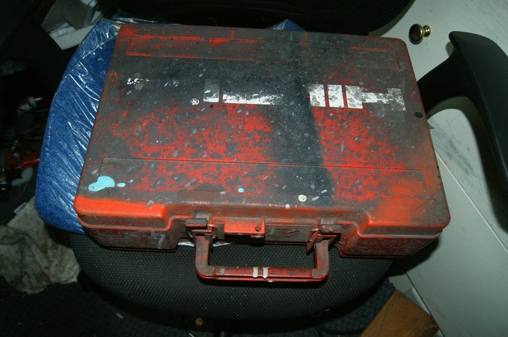 HILTI DX451 POWDER ACTUATED TOOL