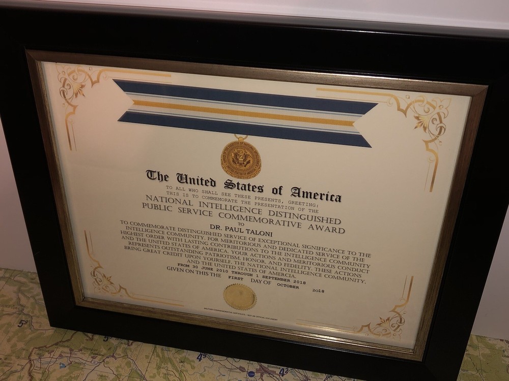 NATIONAL INTELLIGENCE DISTINGUISHED PUBLIC SERVICE COMMEMORATIVE CERT. Type-1