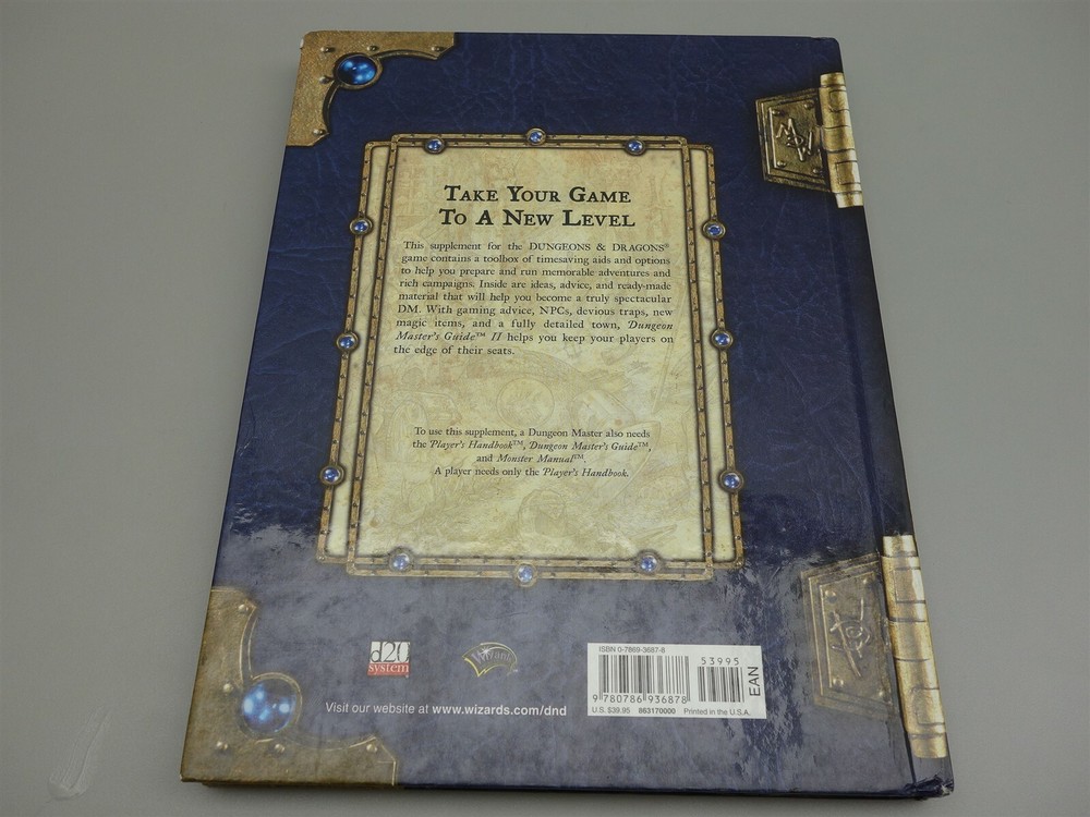 Dungeons & Dragons, D&D: Dungeon Master's Guide II - bound upside down