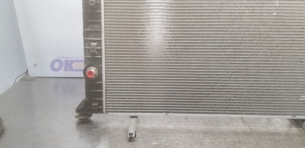 17 CHEVY SILVERADO 2500 6.0L RADIATOR